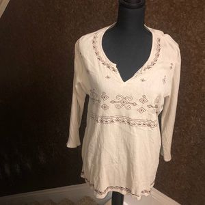 Tunic with tribal embroidery